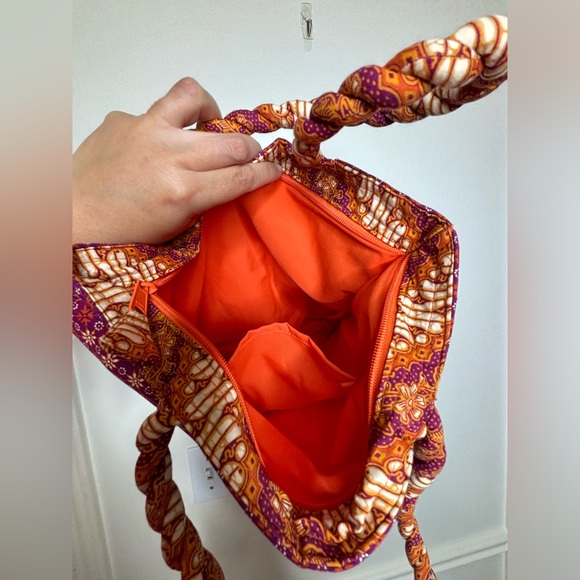 Batik Keris Multicolor Tote Bag - Picture 7 of 7